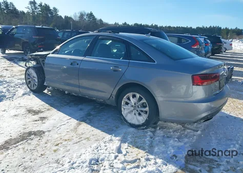 2018 Audi A6 3.0T Premium из США, поврежденный, VIN WAUG3BFC6JN044220